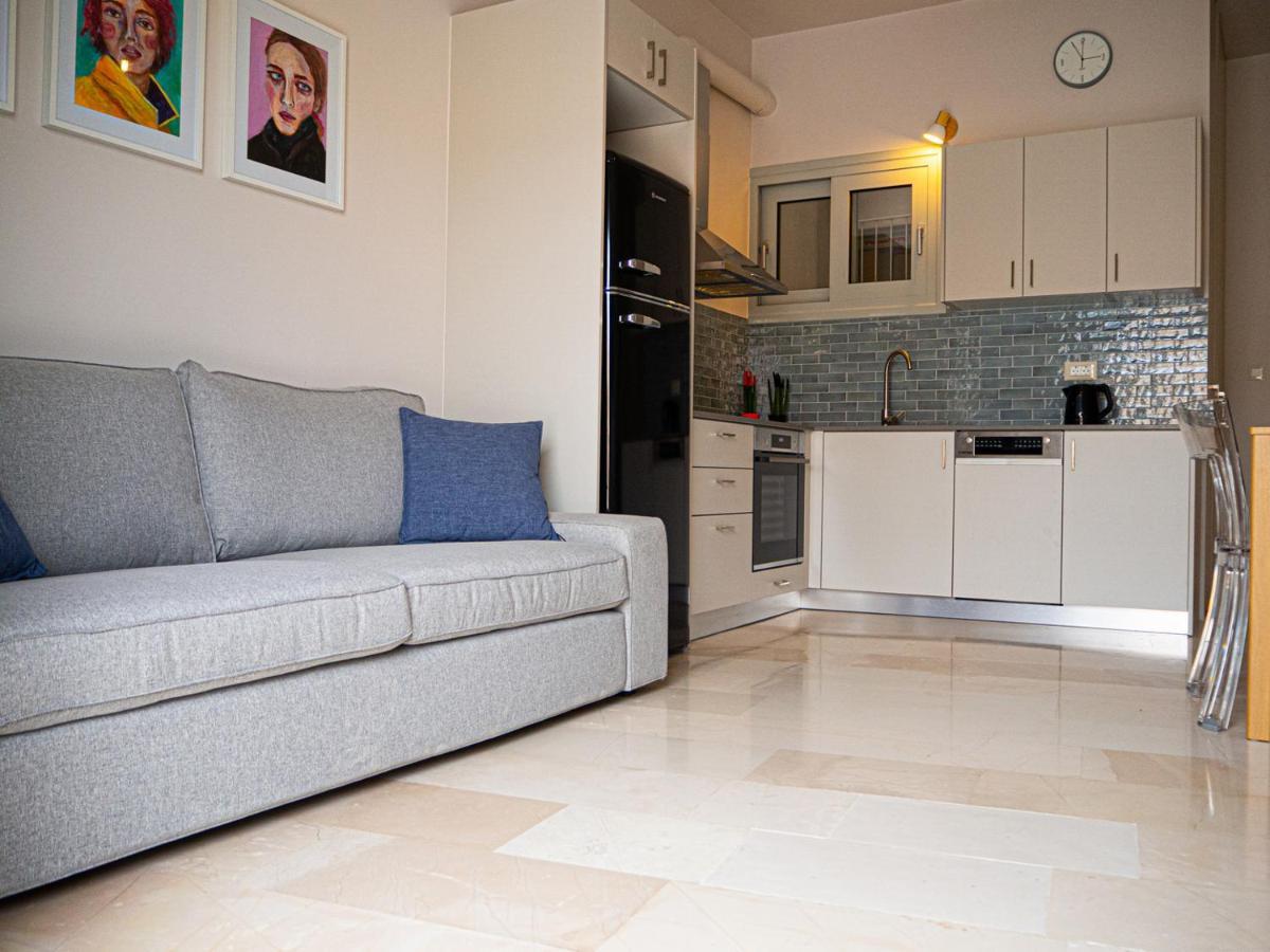 Dionysia Premium Suites Argostoli  Luaran gambar